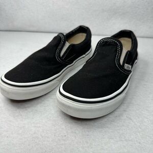 Vans Off the Wall Classic Slip On Black and White Canvas Shoes - Unisex Kids 2.5
